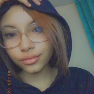 Meet your Posher, Alanis